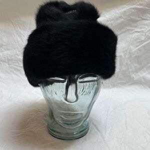 Vintage🦘 KANGOL🦘 Black Angora Hat